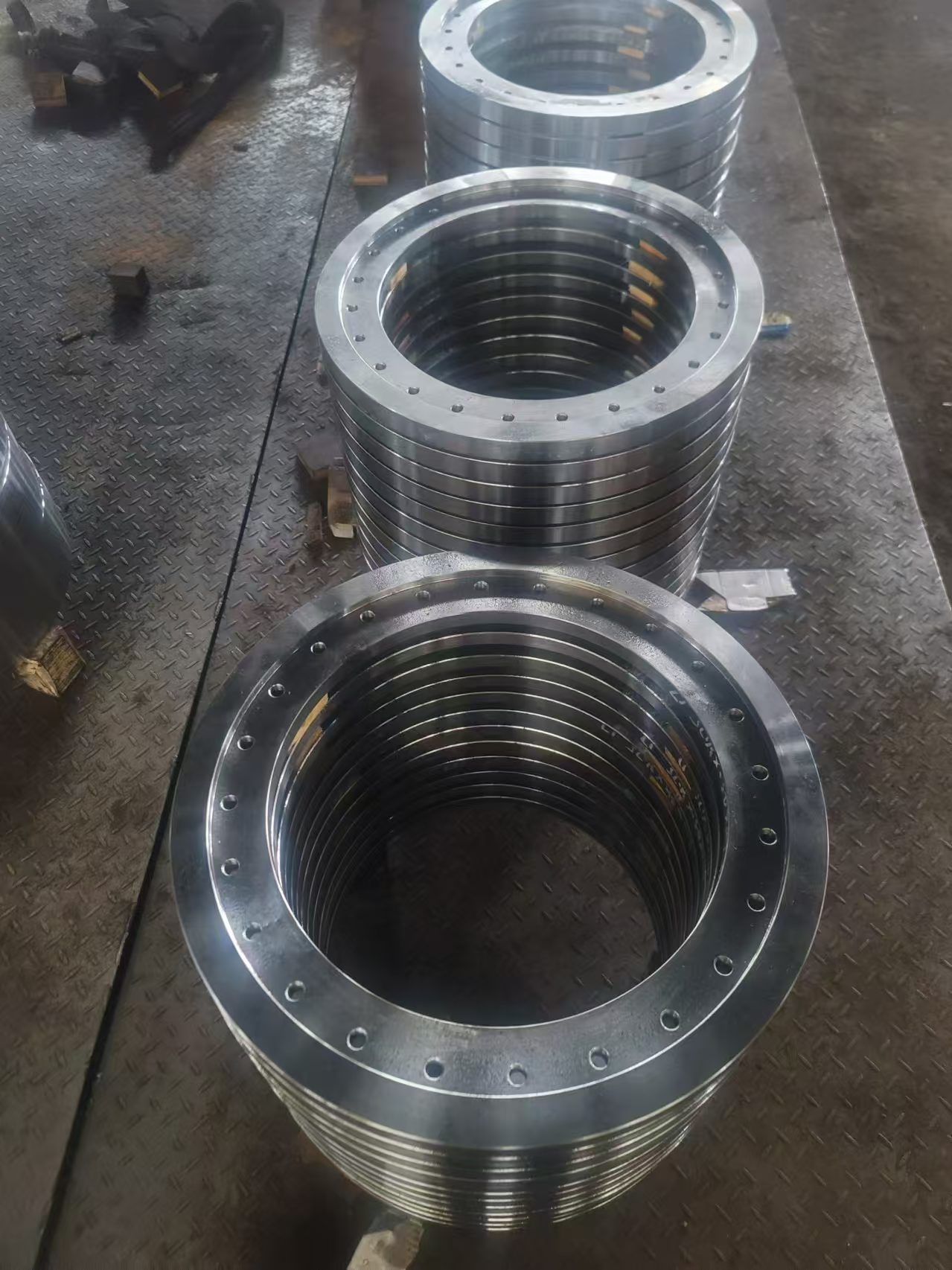 concrete flange with holes-1