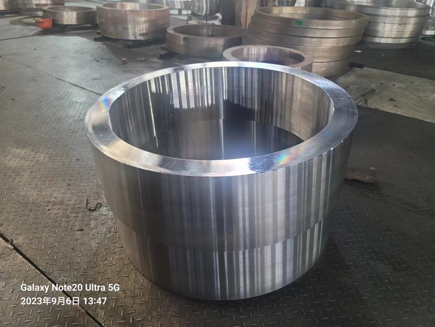 C45 C35 P355GH P285QH S355J2G3 Forged Sleeve Forged Tube EN S355J2 P280 C50 Forged Rings Forged Cylinder