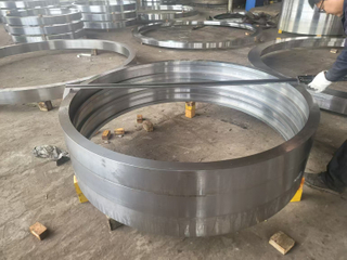 42CrMo4 Big Diameter Hot Press Forging Parts Rings
