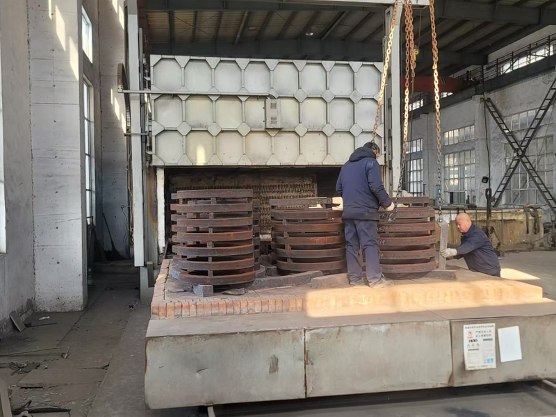 Continue Manufacturing Of Train Wheels Forging Rings For Exporting 