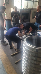 Zugrad Schmieden aus heißgewalzten Ringen