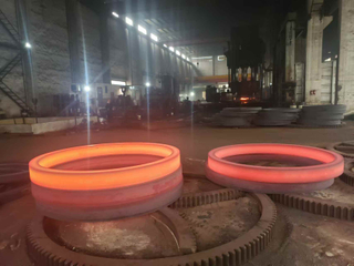 Anneau d'extension de forgeage en acier au carbone