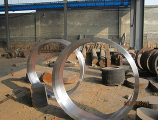 42CrMo4 Concrete Mixer Truck Roller Ring Components