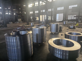 42CrMo4 Hot Press Forging Large Carbon Steel Ring for Machinery Parts Slewing Bearing Gear Quenching AISI Standard 500mm-4500mm