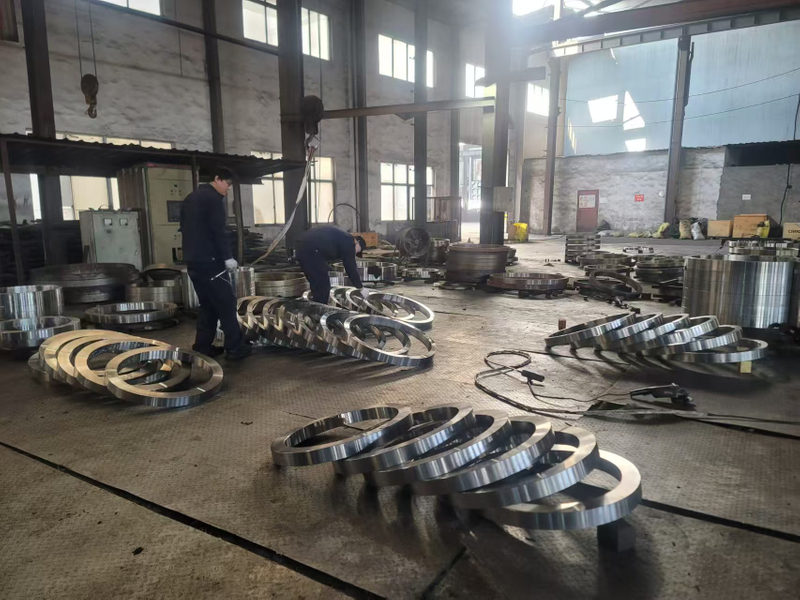 Continue Manufacturing Of Train Wheels Forging Rings For Exporting 
