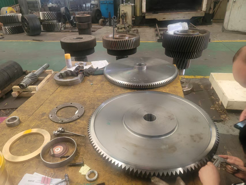 AISI 1045 S45C C45 Stee 45 Forging Ring Gears From China Factory