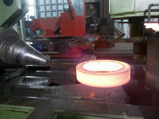 Thrust Rings Steel Tyres, Forged Rings Forging Rings