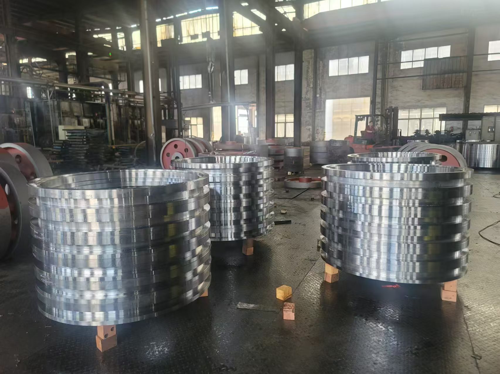 China Manufacturer Factory Of Seamless Hot Rolled Rings With Big Diameter Customized Made Ring Forgings