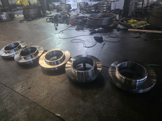 Большие кованные кольца Тепловая обработка Грубая обработка