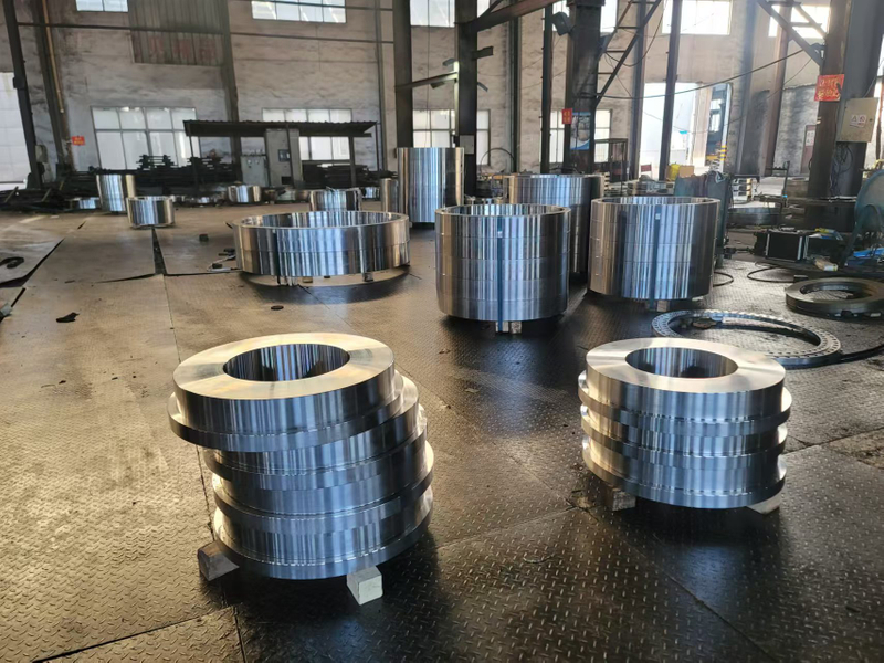 C60 65Mn 1060 Forgings For Railway Wheels Quenched and Tempered Ring Forgings 