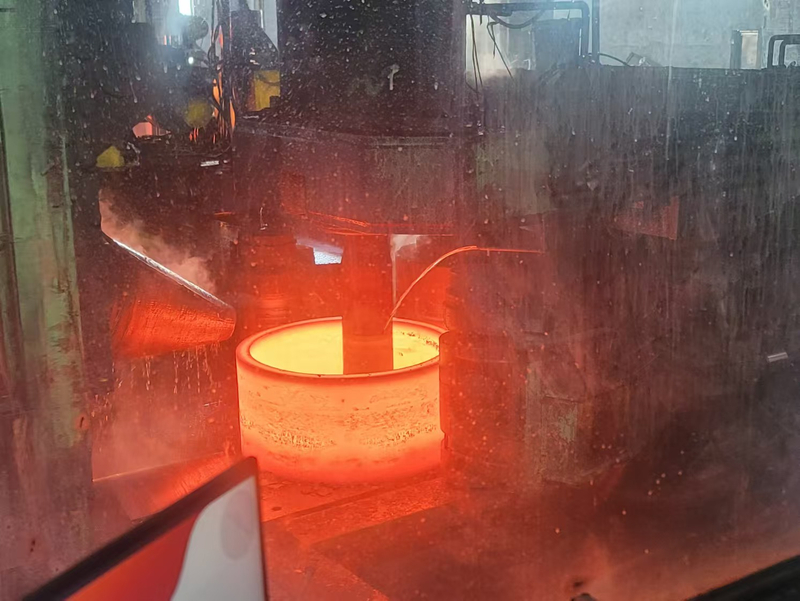 Cylinder Forgings 25CrMo4 42CrMo4 RIng Forgings