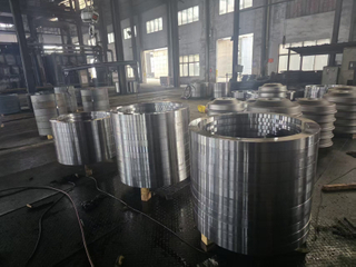 Schmiedestahlringe Quenching + Tempering Wärmebehandlung